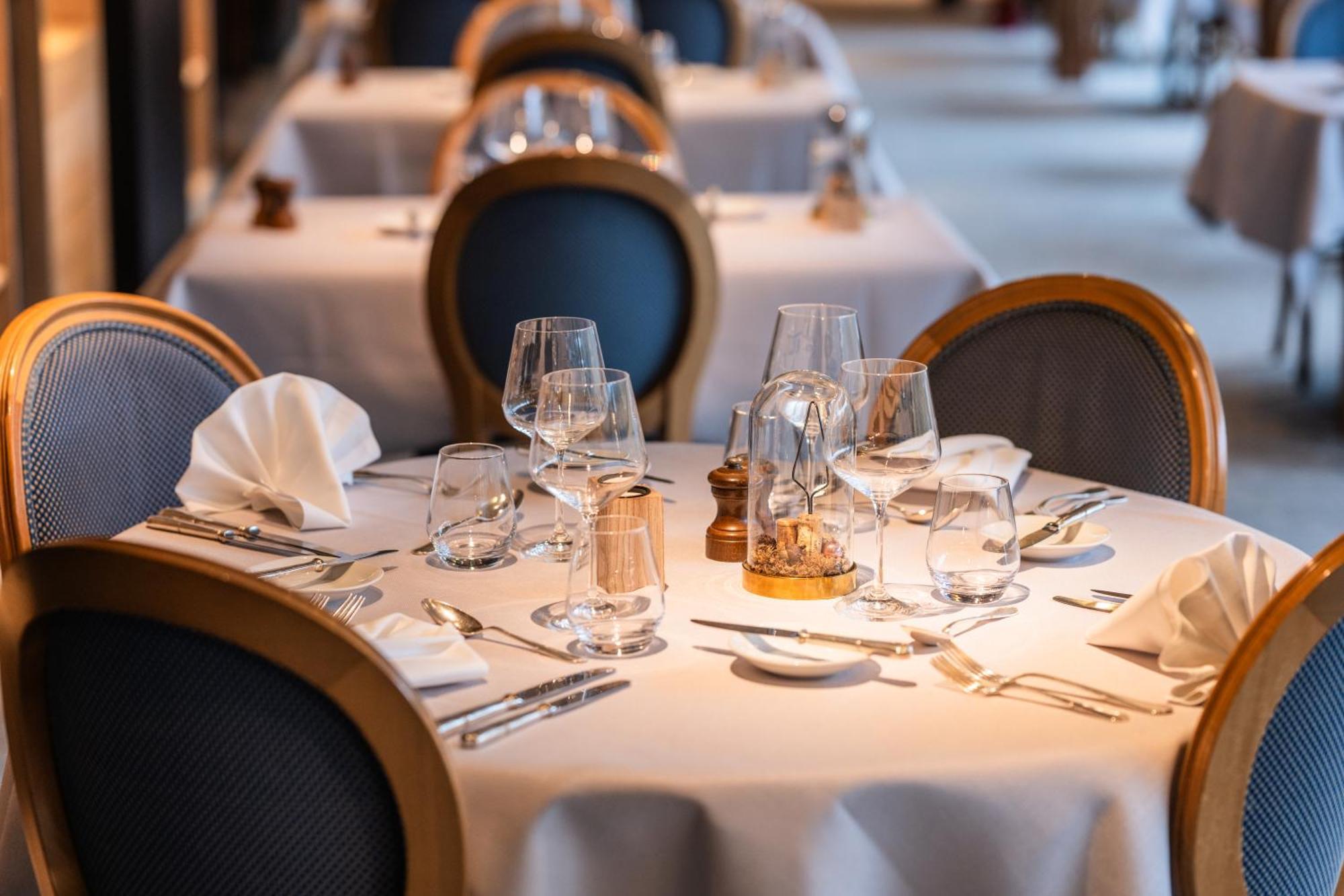 Hostellerie La Claire Fontaine, Logis Hotels & Spa La-Roche-en-Ardenne Εξωτερικό φωτογραφία